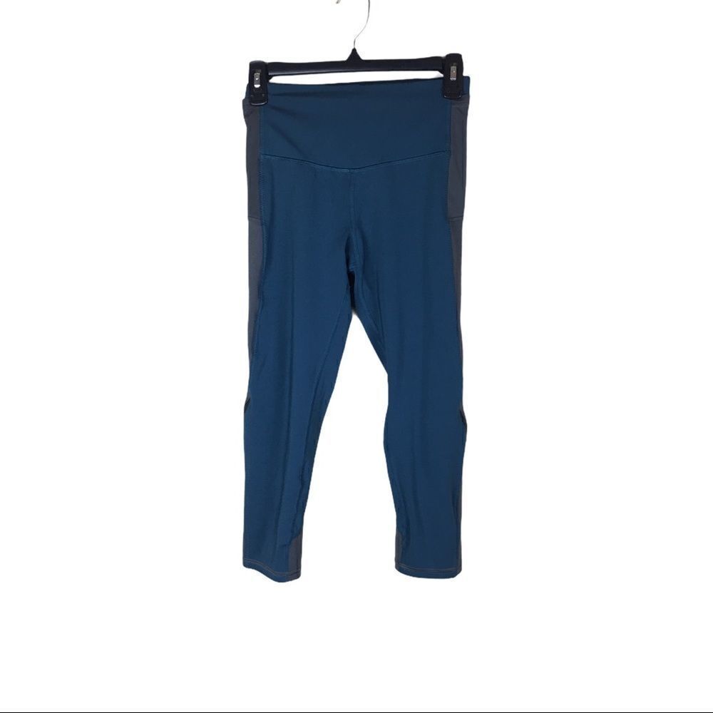 Champion Size Small Capri Teal Gray Yoga Pants